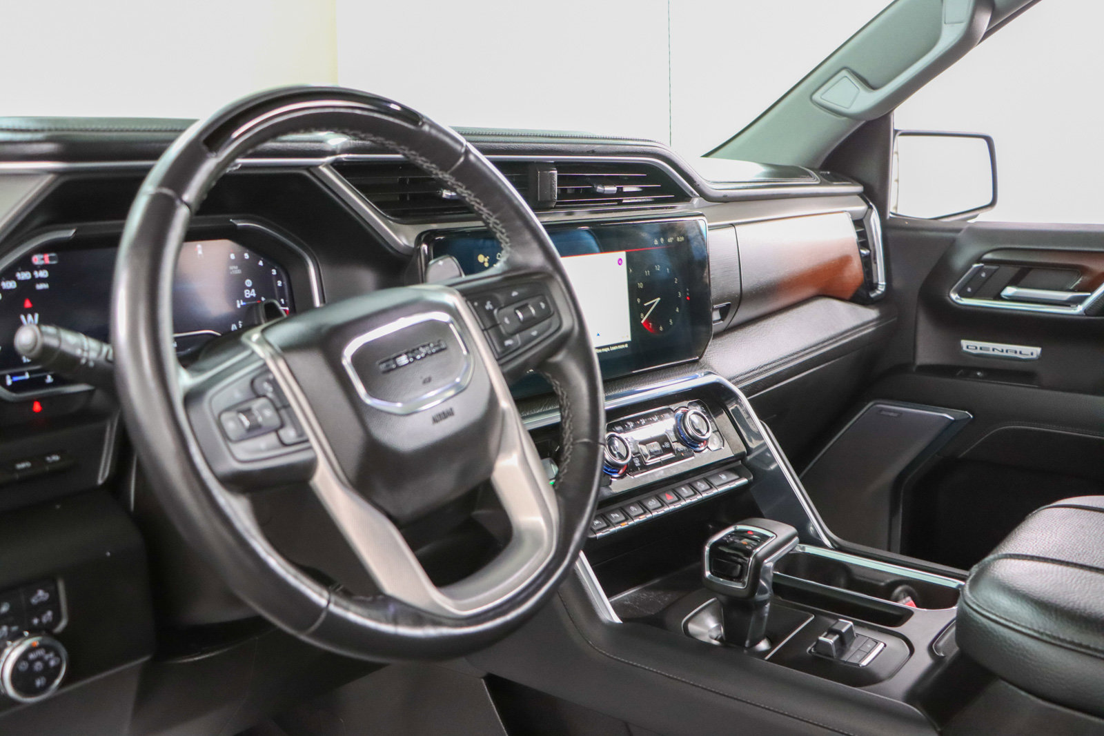 Used 2024 GMC Sierra 1500 Denali image 27