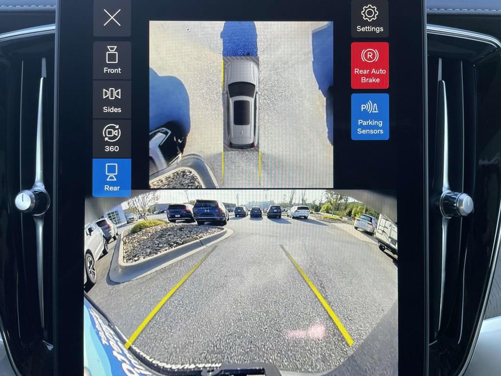 New 2026 Volvo XC90 B6 Ultra image 20