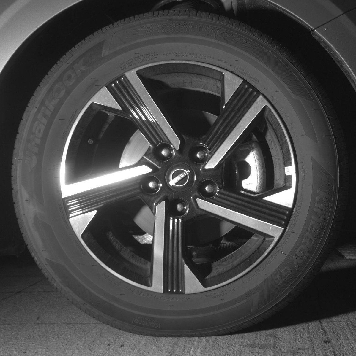 Used 2025 Nissan Sentra SV image 10