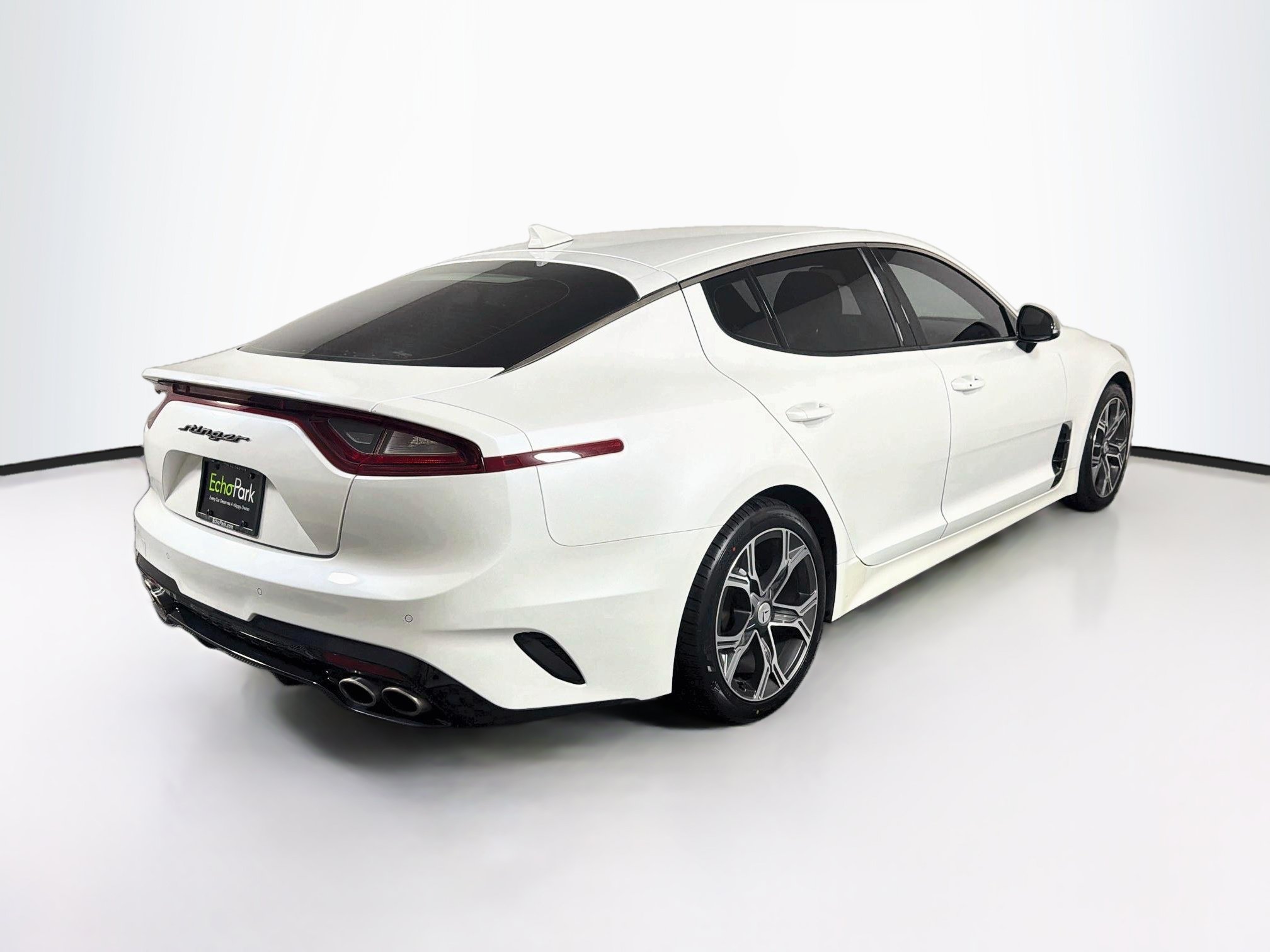 Used 2020 Kia Stinger GT-Line RWD image 9