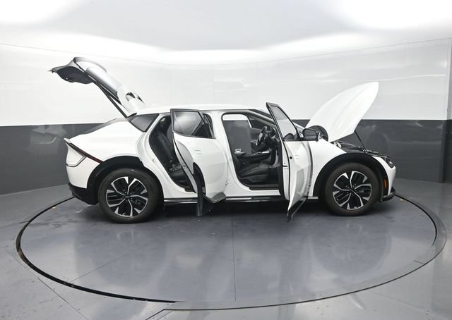 Used 2023 Kia EV6 Wind w/ Wind Technology Package AWD/4WD image 38