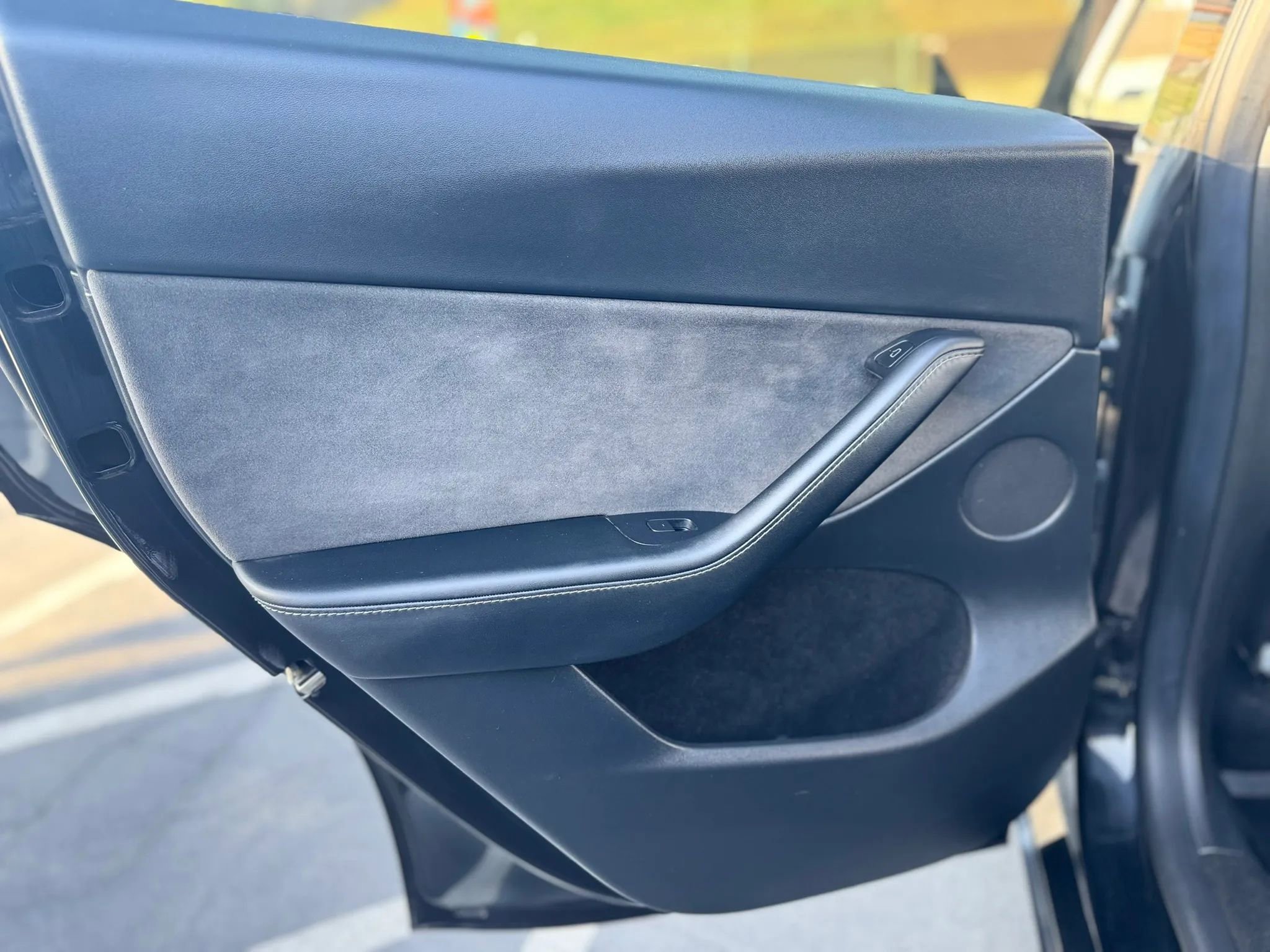 Used 2023 Tesla Model Y Long Range image 27