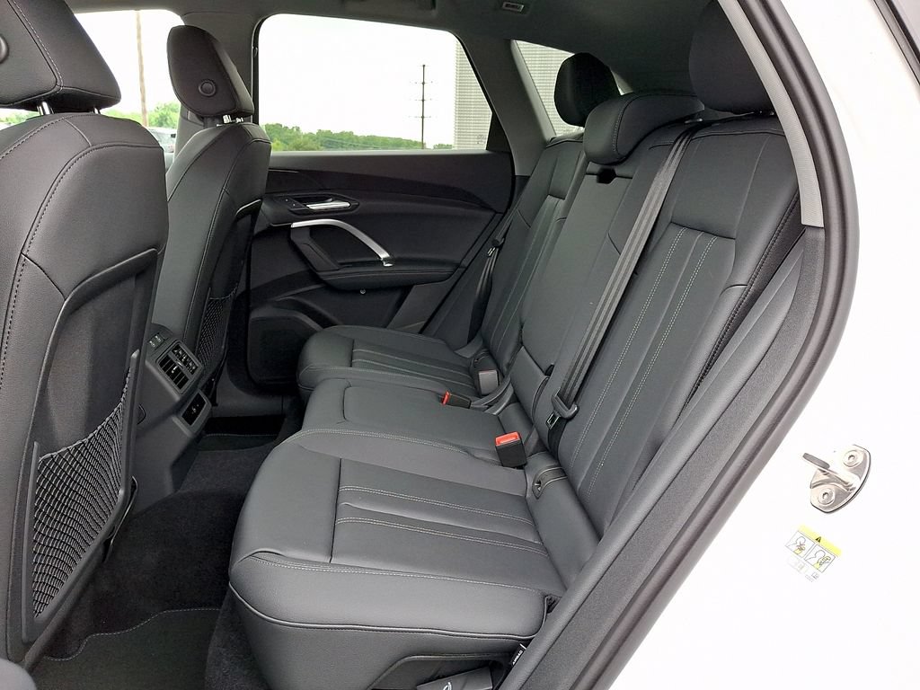 New 2026 Audi Q5 Premium AWD/4WD image 9
