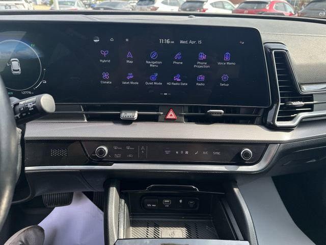 Used 2025 Kia Sportage SX Prestige image 15