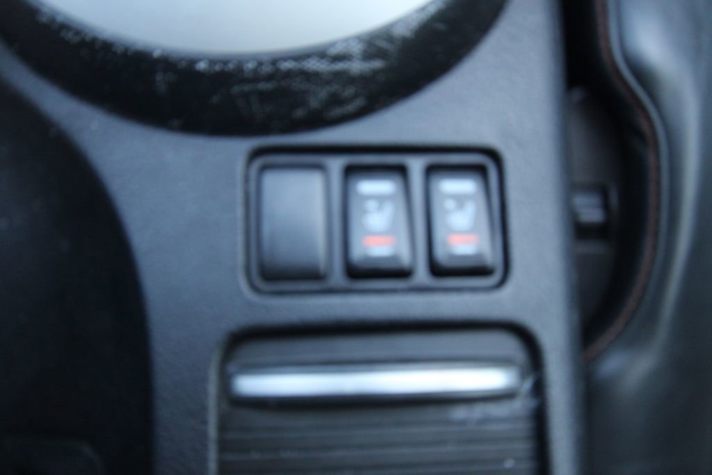 Used 2006 Nissan 350Z Touring image 10