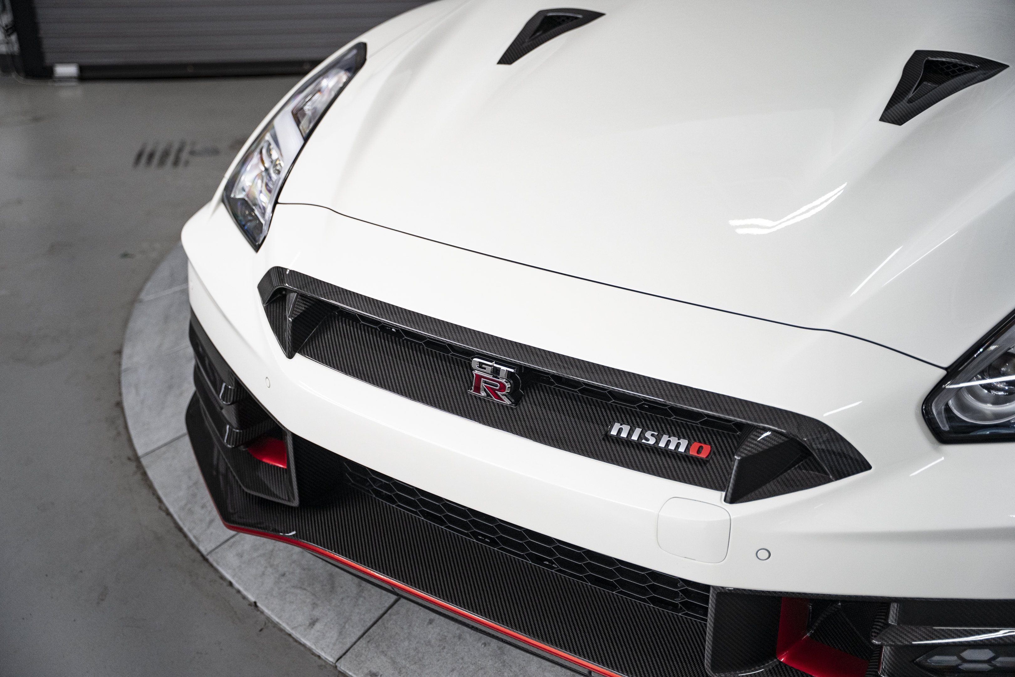 Used 2024 Nissan GT-R NISMO w/ Floor Mat Package AWD/4WD image 28