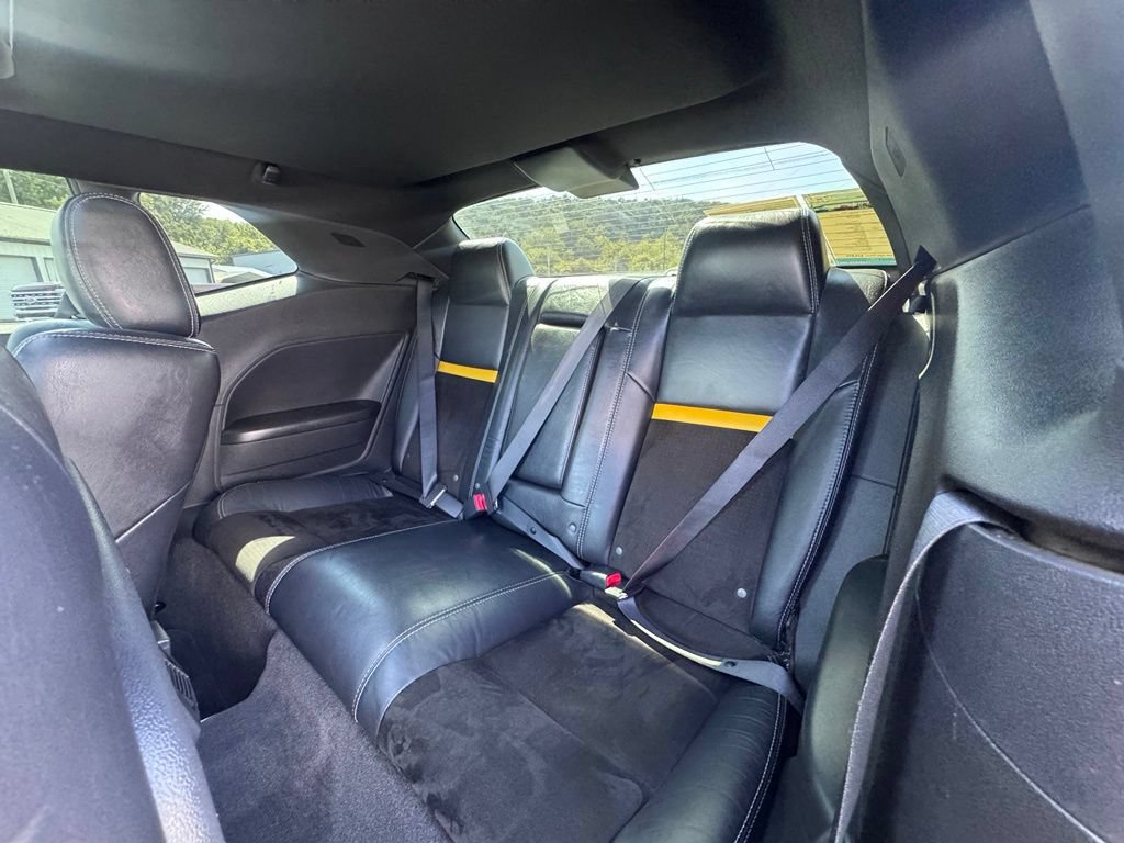Used 2010 Dodge Challenger SRT8 w/ SRT Option Group II RWD image 15