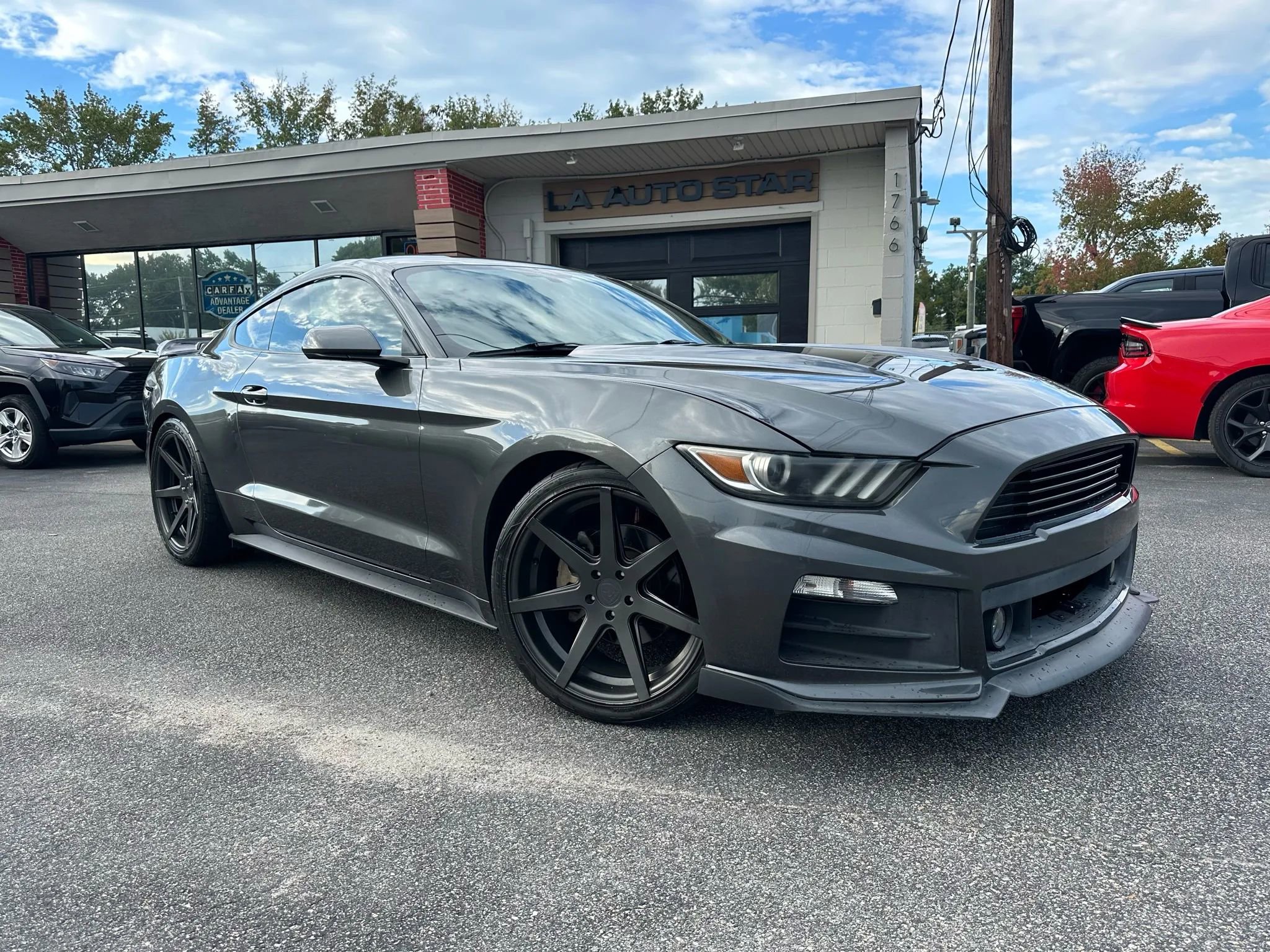 Used 2016 Ford Mustang Coupe video 1