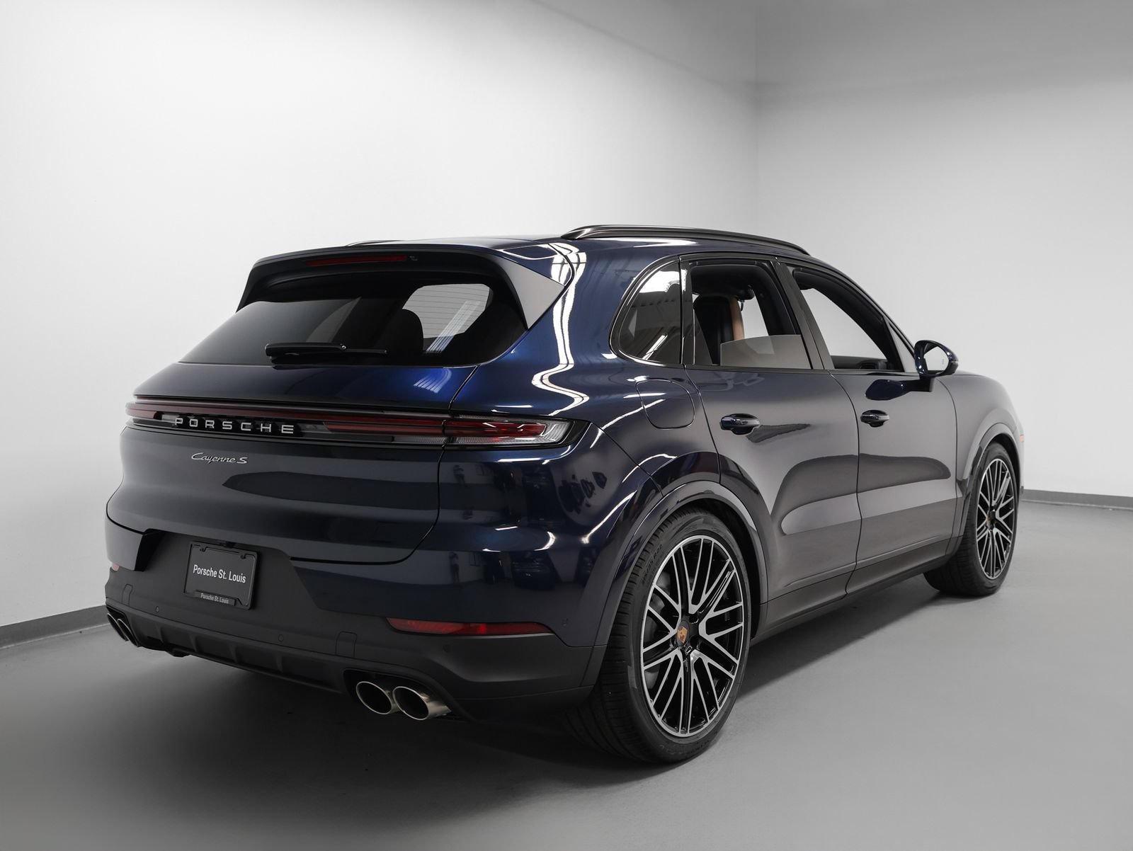 New 2026 Porsche Cayenne S AWD/4WD image 12