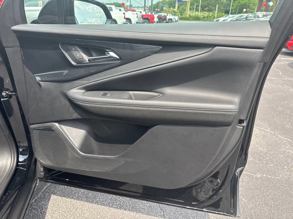 Used 2024 Chevrolet Blazer EV LT AWD/4WD image 15