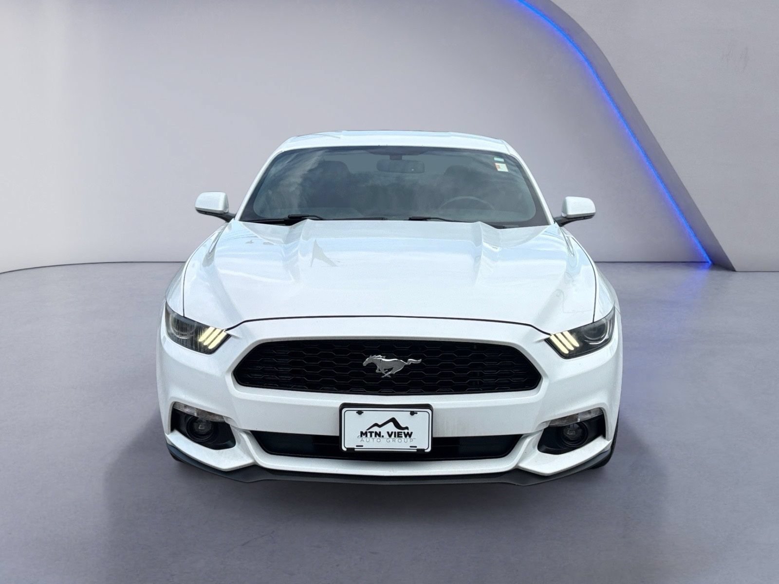Used 2016 Ford Mustang Coupe w/ Equipment Group 051A RWD image 7