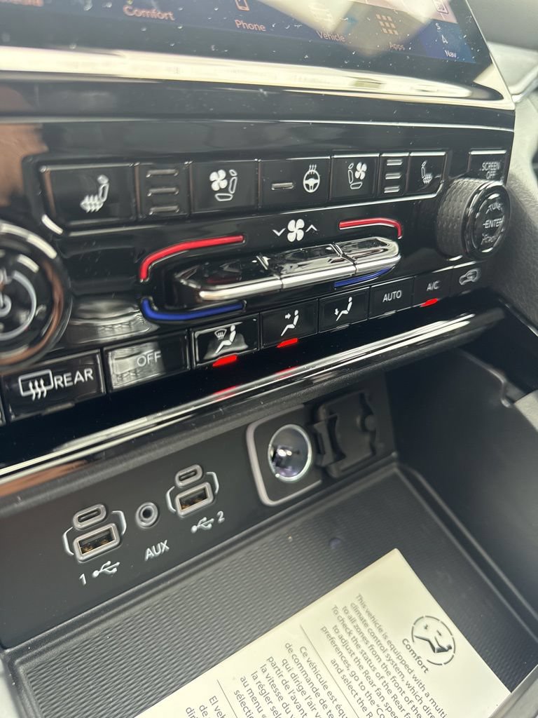 New 2025 Jeep Grand Cherokee L Overland w/ Luxury Tech Group IV AWD/4WD image 15