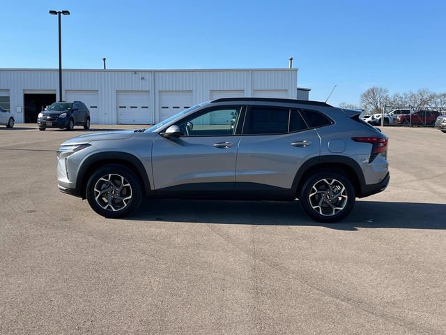 New 2026 Chevrolet Trax LT w/ Driver Confidence Package image 8