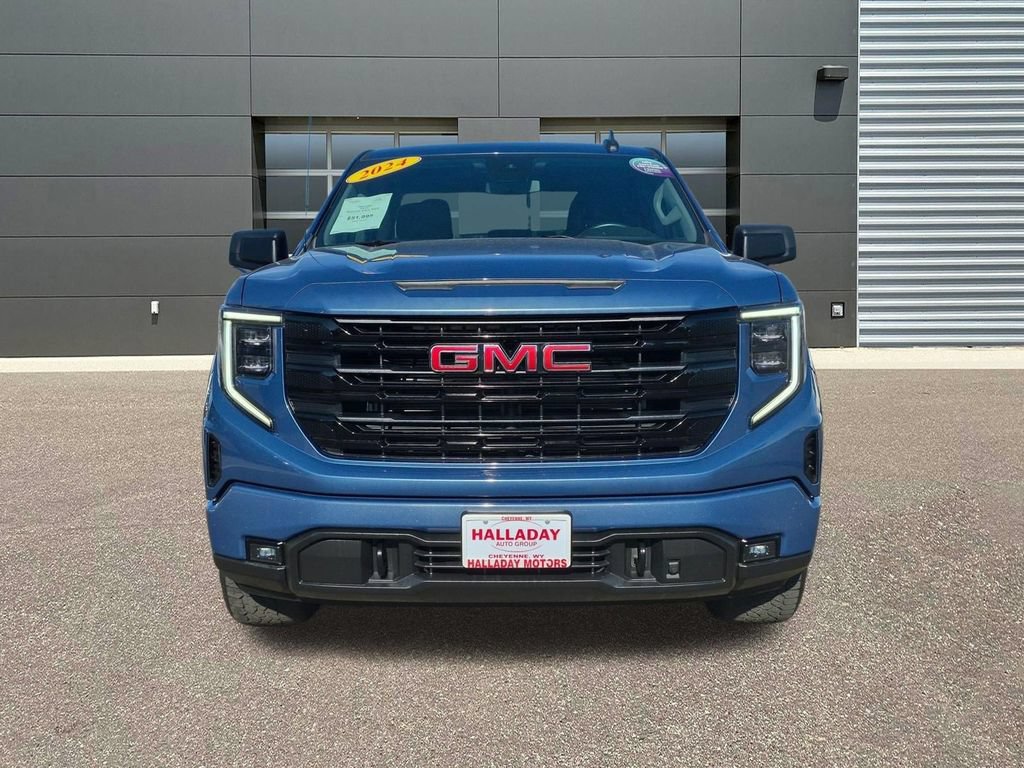 Used 2024 GMC Sierra 1500 Elevation w/ X31 Off-Road Package AWD/4WD image 2