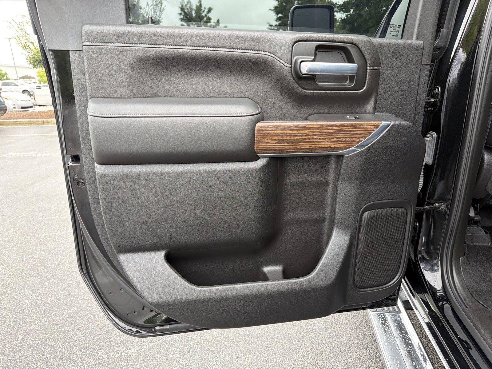 Certified 2021 Chevrolet Silverado 3500 High Country AWD/4WD image 19