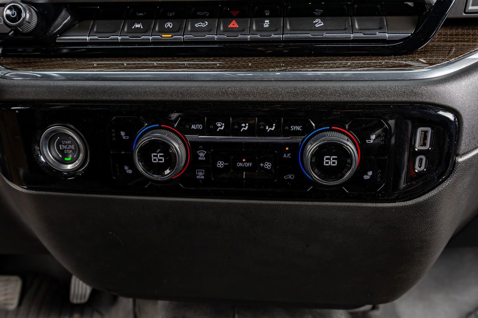 Used 2023 Chevrolet Silverado 1500 RST image 27