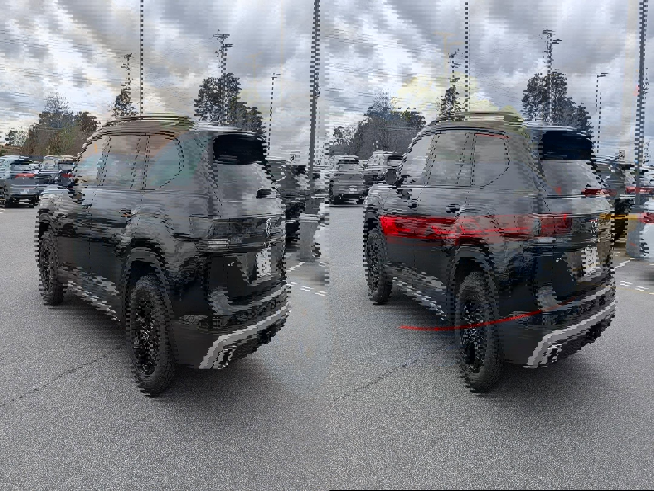 New 2026 Volkswagen Atlas Peak Edition image 5