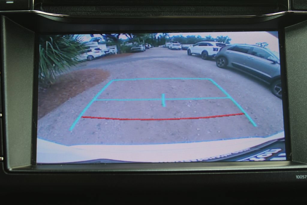 Used 2018 Toyota RAV4 LE FWD image 44