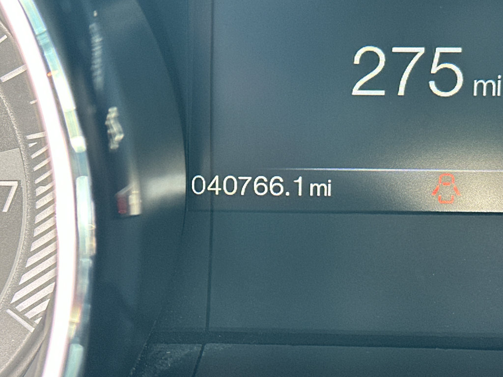 Used 2017 Ford Mustang Coupe image 16