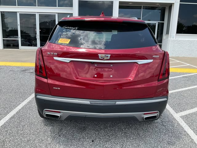 Used 2023 Cadillac XT5 Premium Luxury w/ LPO, Floor Liner Package AWD/4WD image 6