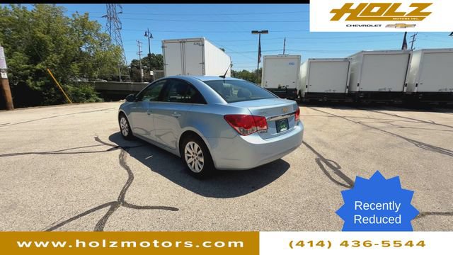 Certified 2011 Chevrolet Cruze LS FWD image 6