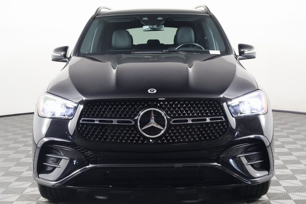 Certified 2025 Mercedes-Benz GLE 580 4MATIC image 2
