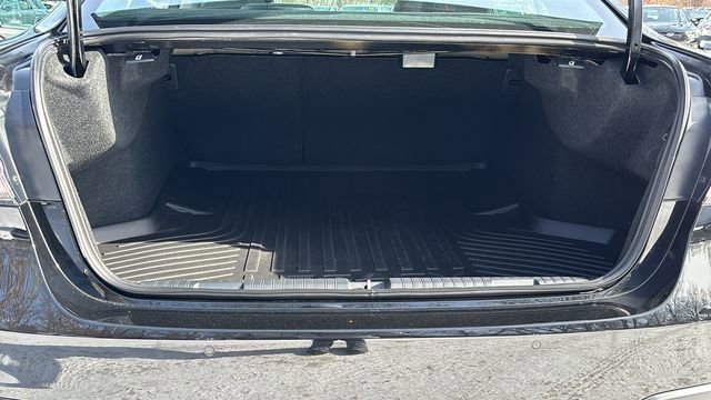 Certified 2024 Subaru Legacy Limited image 31