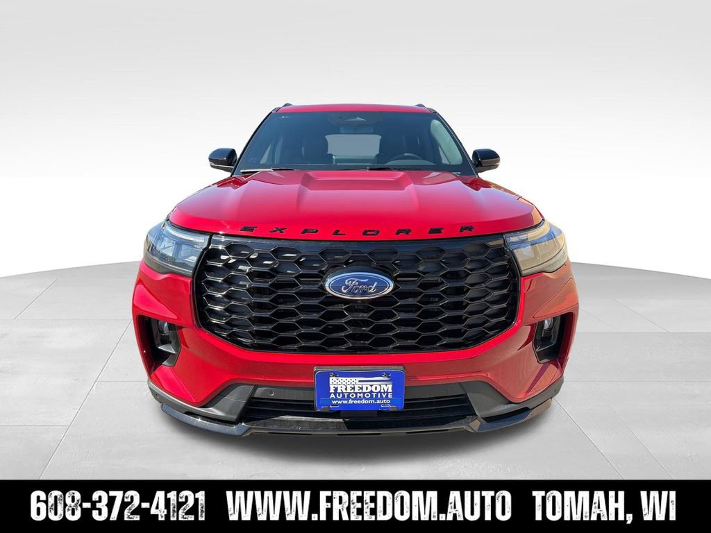 New 2026 Ford Explorer ST-Line w/ ST-Line Street Pack AWD/4WD image 10
