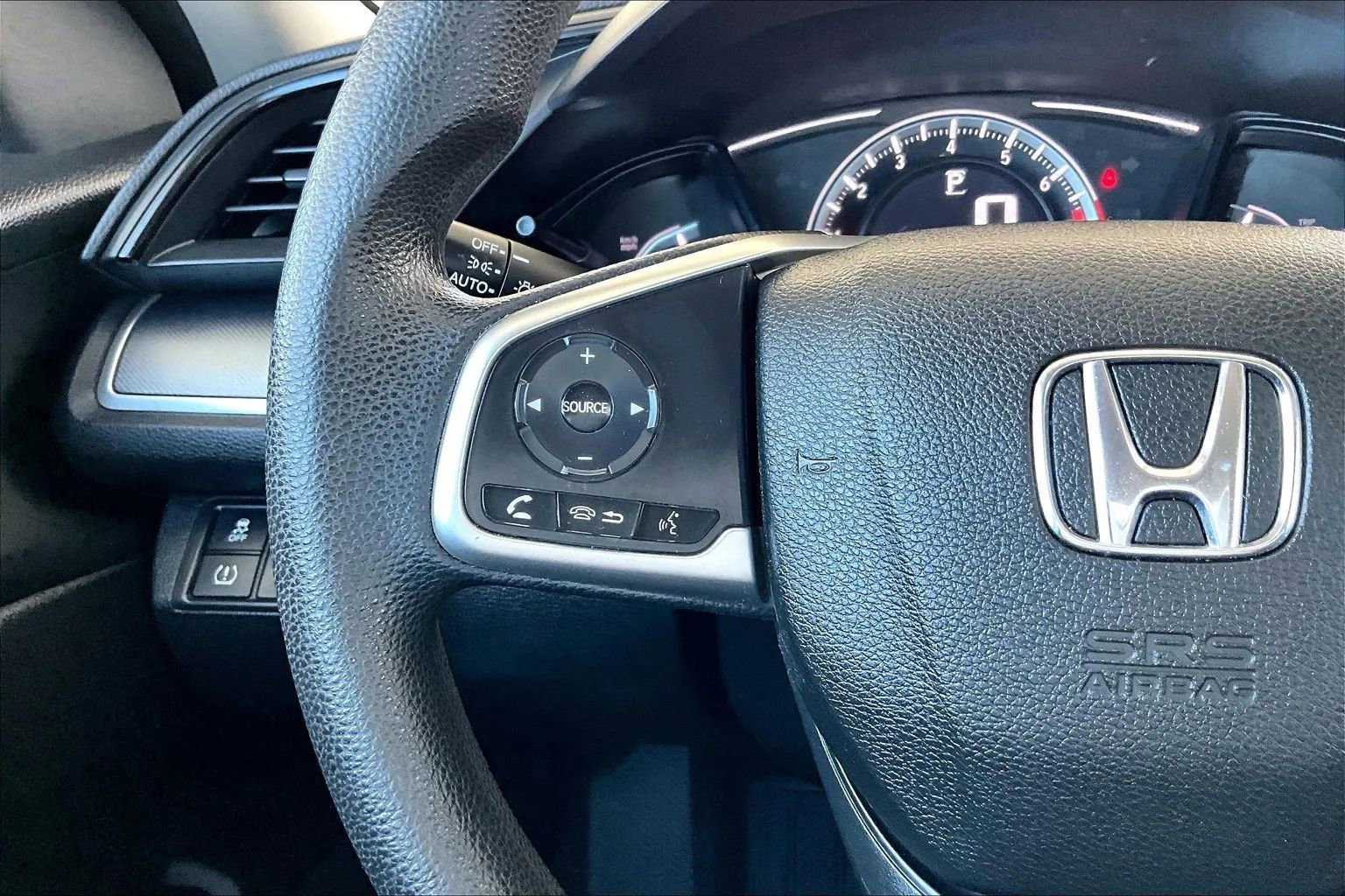 Used 2017 Honda Civic LX image 10