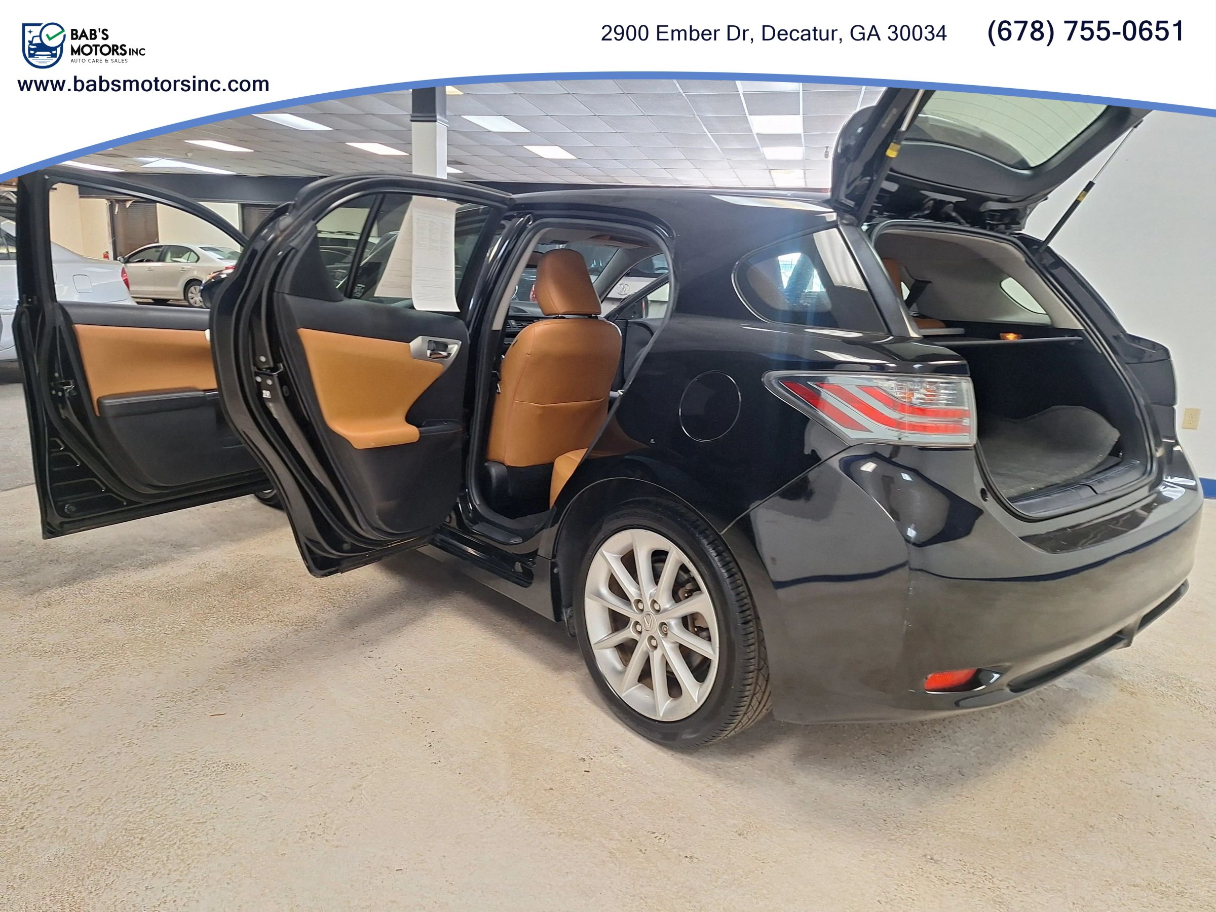 Used 2013 Lexus CT 200h w/ Premium Pkg w/Navigation FWD image 24