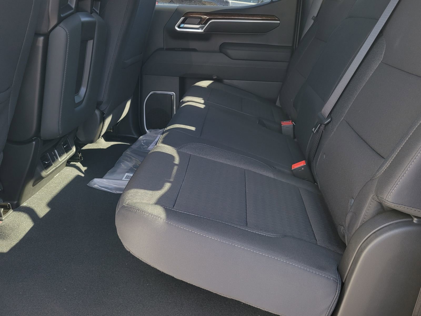 New 2026 GMC Sierra 1500 SLE w/ Preferred Package AWD/4WD image 7