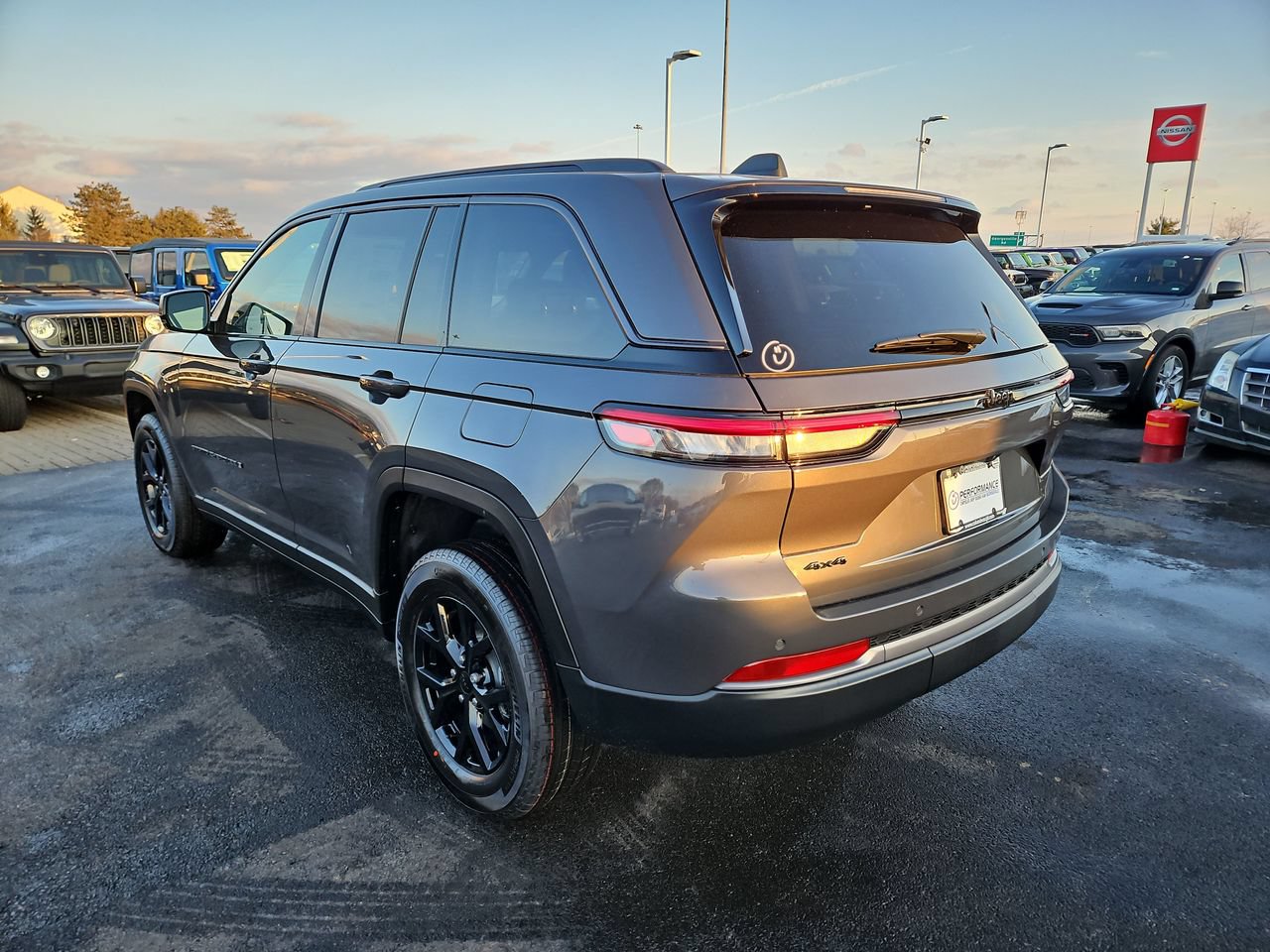 New 2026 Jeep Grand Cherokee Altitude AWD/4WD image 5
