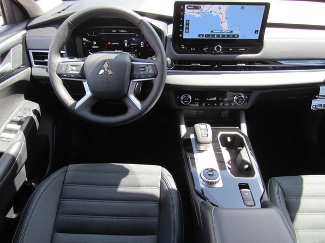 New 2026 Mitsubishi Outlander SE FWD image 18