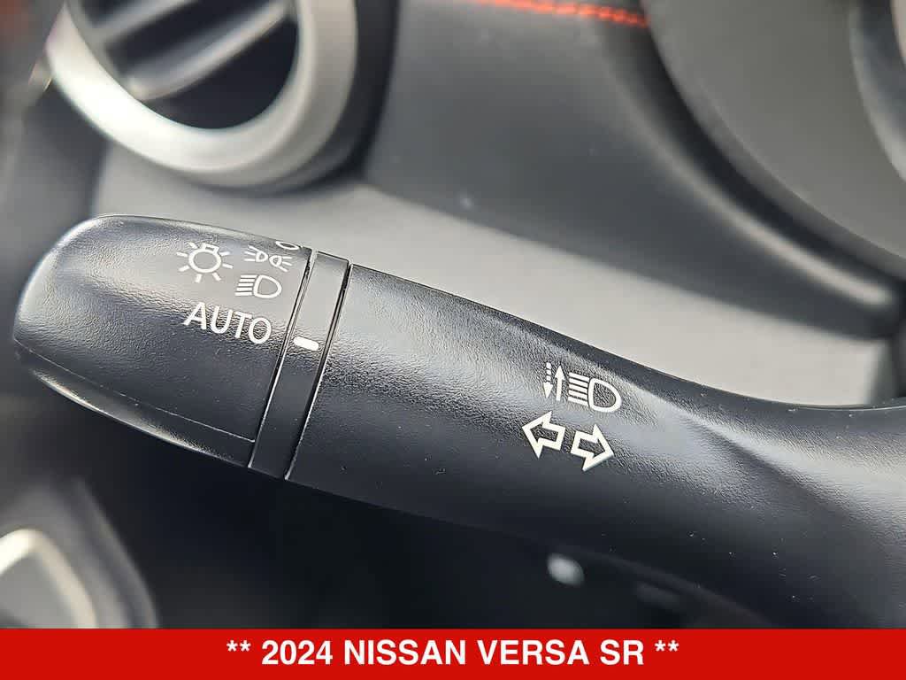 Used 2024 Nissan Versa SR FWD image 28