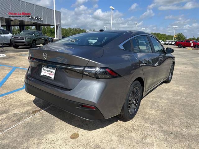 Used 2026 Nissan Sentra SV w/ Floor Mat Package FWD image 7