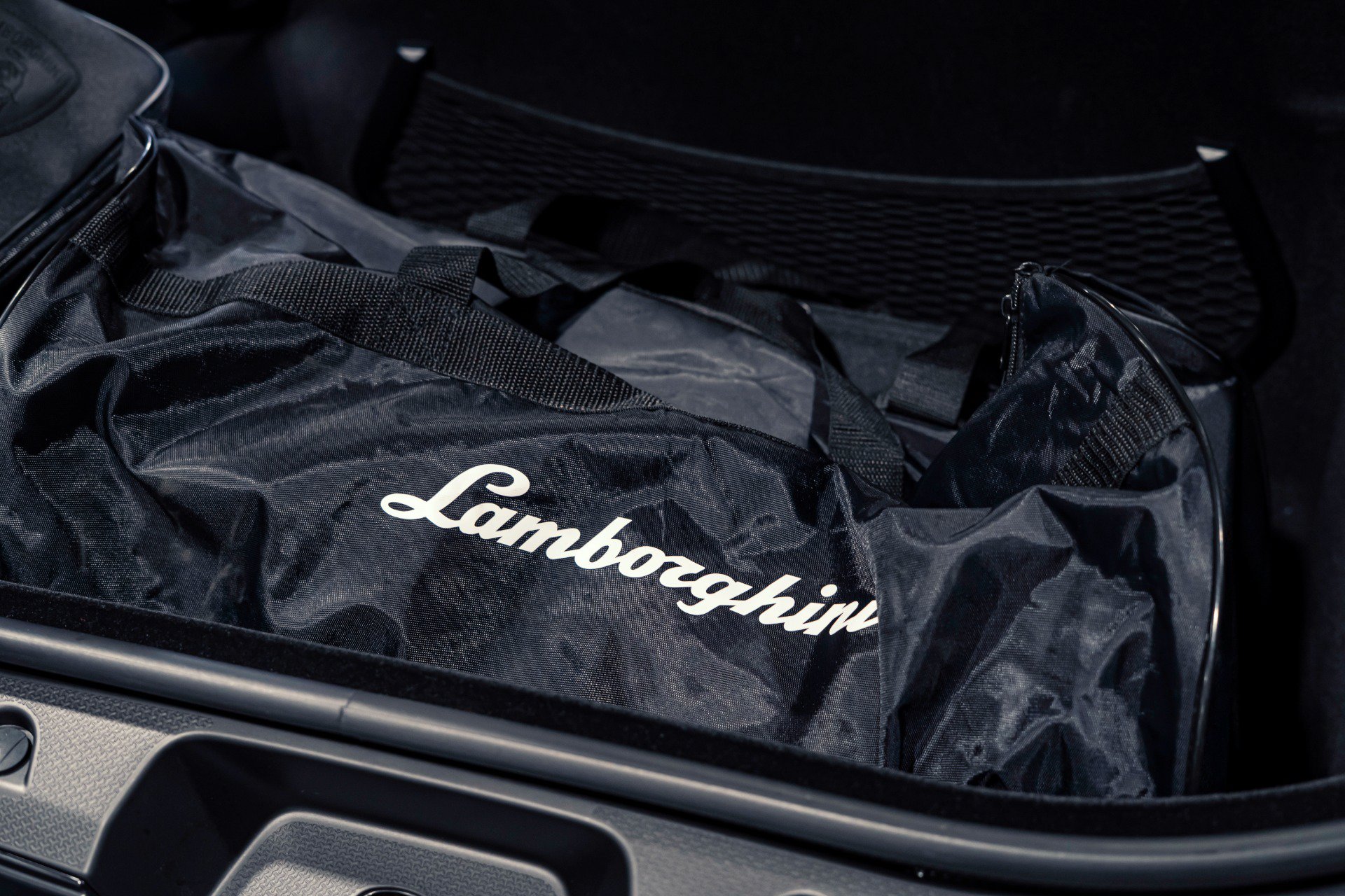 Used 2025 Lamborghini Revuelto AWD/4WD image 59
