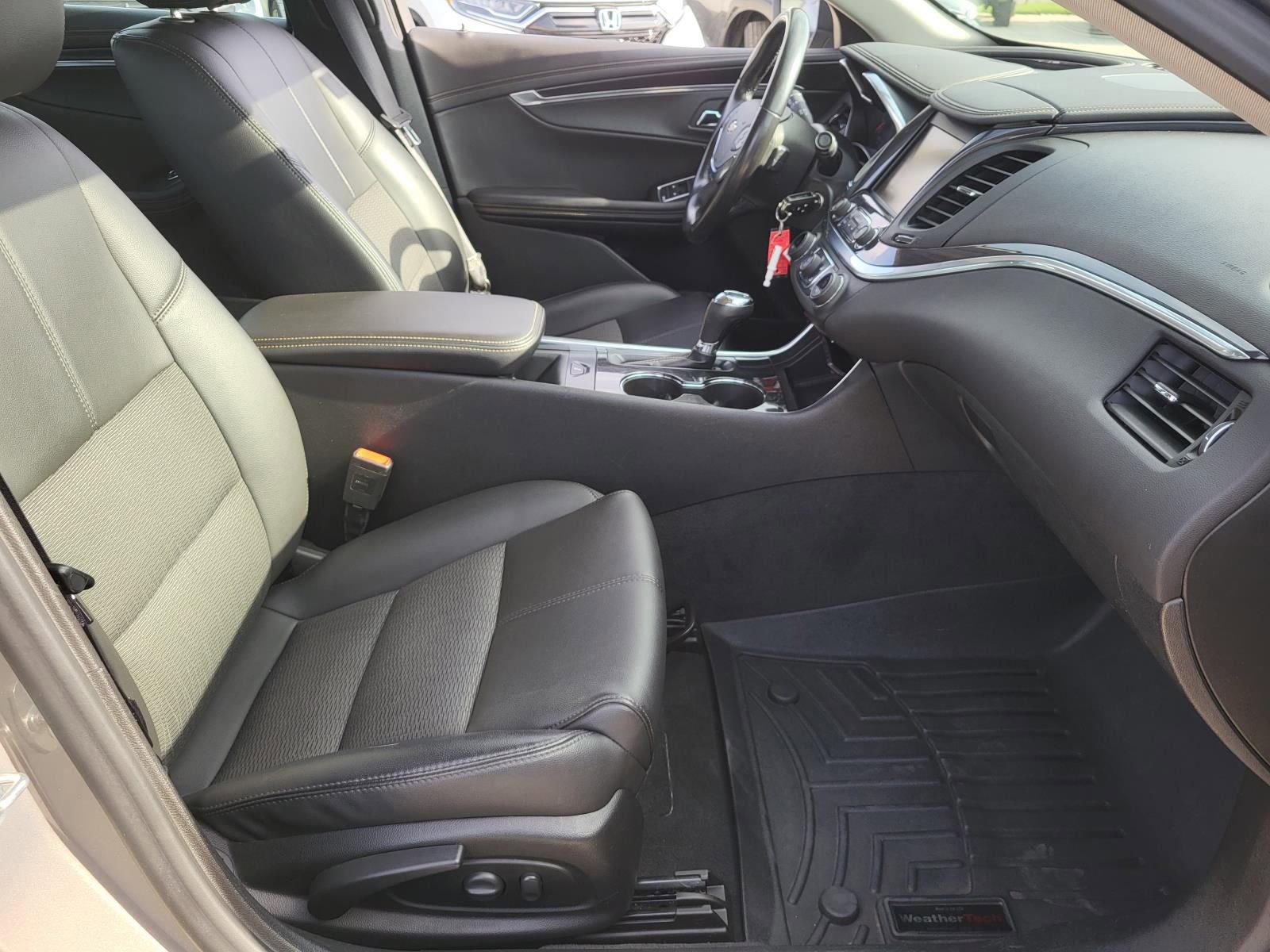 Used 2017 Chevrolet Impala LT image 9