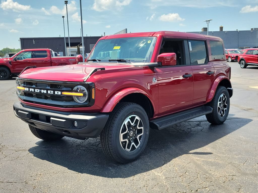 New 2026 Ford Bronco Outer Banks AWD/4WD image 8