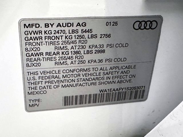 Used 2025 Audi Q5 2.0T Premium Plus w/ Premium Plus Package AWD/4WD image 35