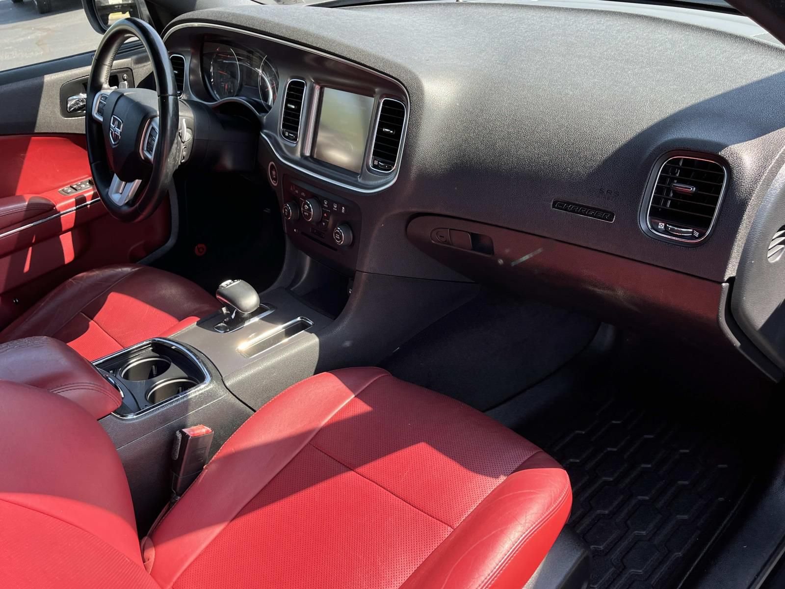 Used 2013 Dodge Charger SXT Plus RWD image 22