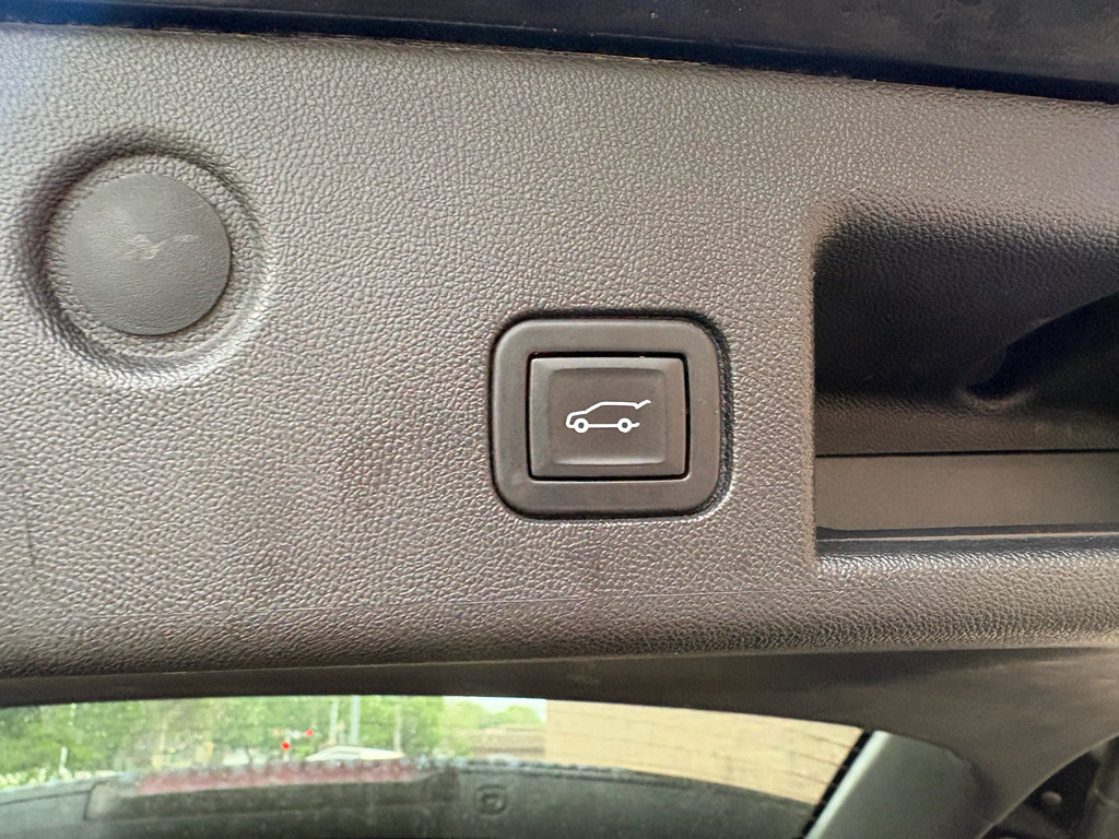Used 2024 Chevrolet Equinox LT AWD/4WD image 27