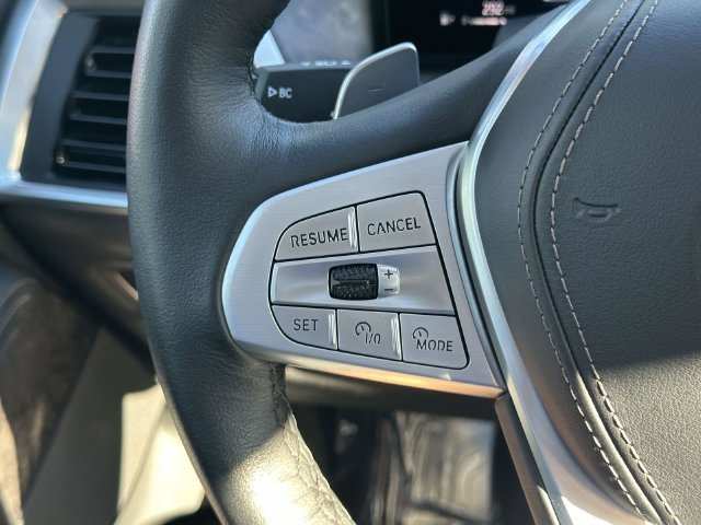 Used 2026 BMW X7 xDrive40i w/ Premium Package AWD/4WD image 30