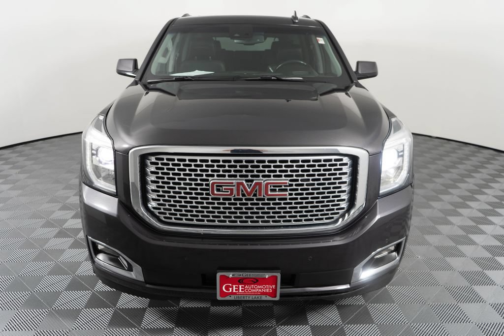Used 2016 GMC Yukon Denali w/ Open Road Package AWD/4WD image 2