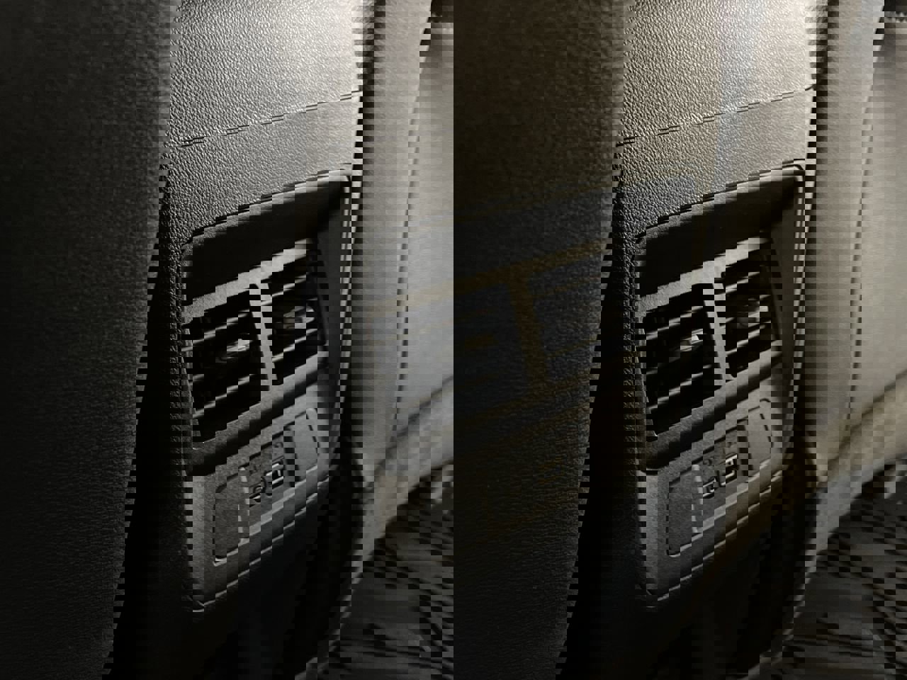 New 2026 Chevrolet Colorado ZR2 w/ Technology Package image 80