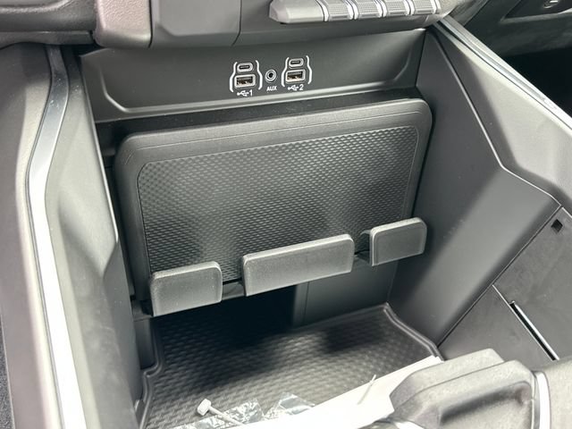 New 2026 RAM 1500 Express AWD/4WD image 26