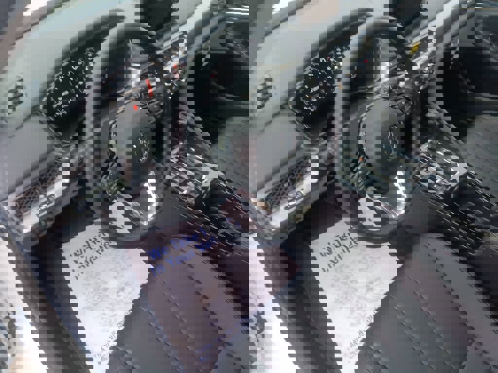 Used 2025 Acura Integra FWD image 15