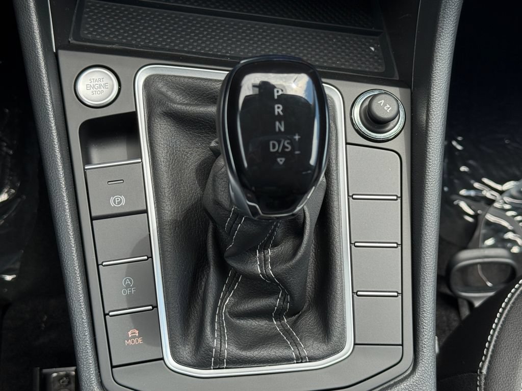 New 2026 Volkswagen Jetta SEL FWD image 18