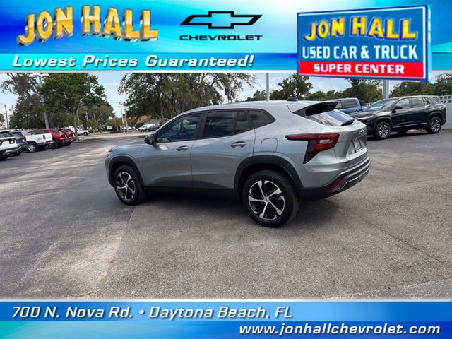 Used 2025 Chevrolet Trax RS w/ Driver Confidence Package FWD image 6