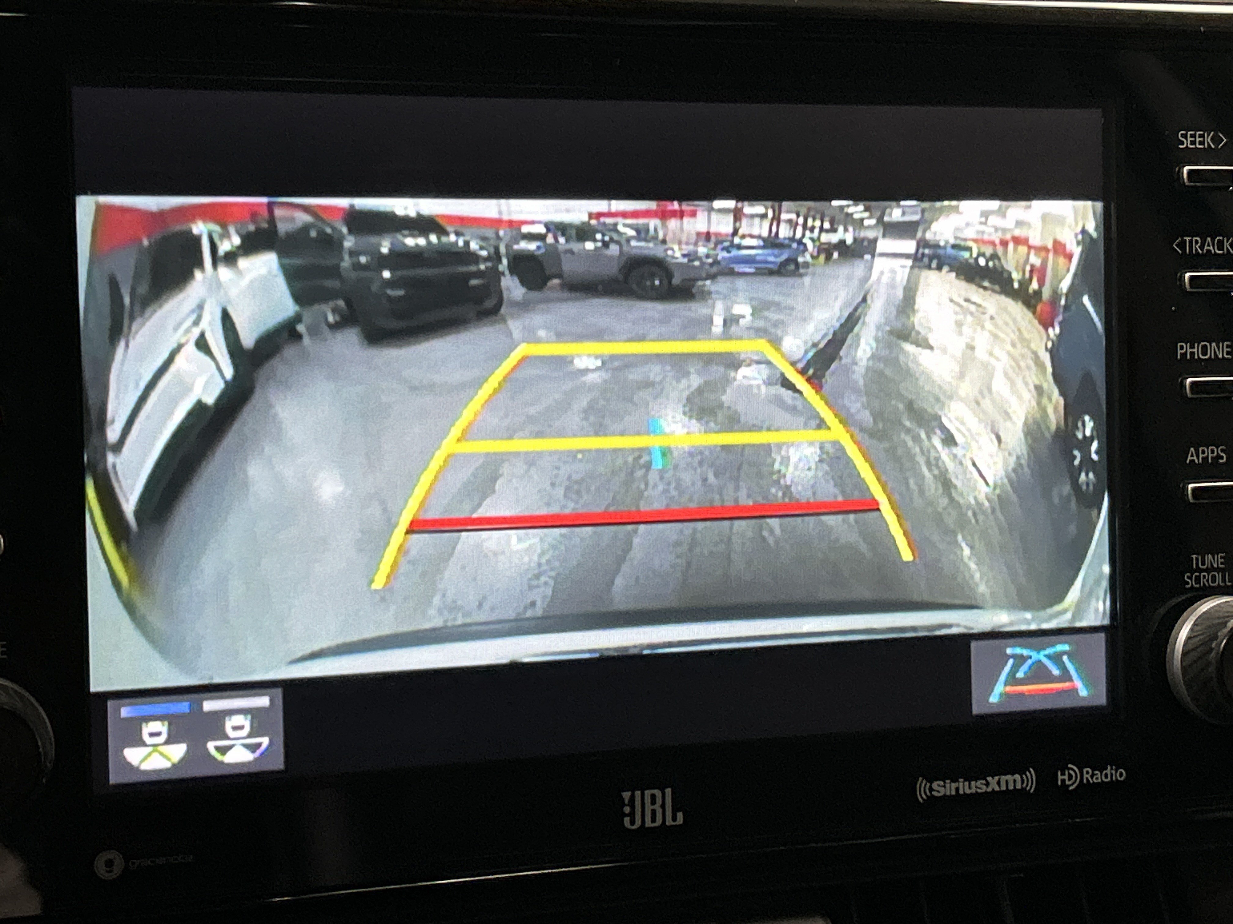 Used 2022 Toyota RAV4 Limited FWD image 11