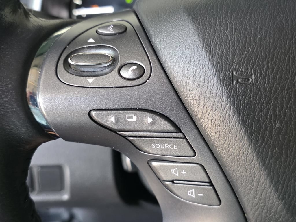 Used 2022 Nissan Murano Platinum w/ Cargo Package FWD image 32